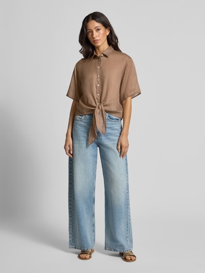 Christian Berg Woman Regular Fit Bluse mit Knoten-Detail Mittelbraun 1