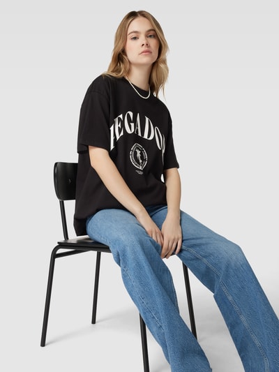 Pegador Oversized T-Shirt mit Label-Print Modell 'Solan' Black 3