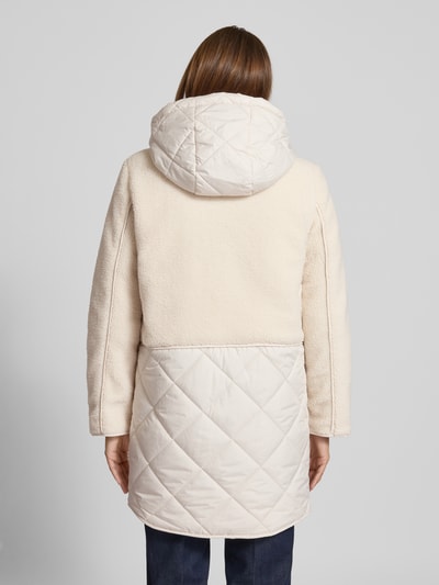 s.Oliver RED LABEL Regular Fit Teddy-Mantel mit Stepp-Anteil Offwhite 5