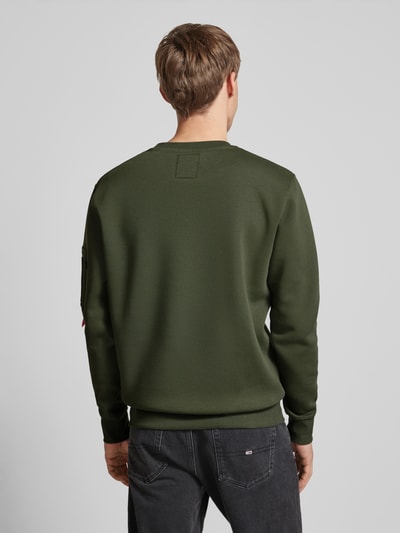 Alpha Industries Sweatshirt mit Label-Print Oliv 5