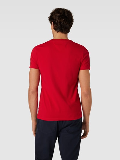 Tommy Hilfiger Slim Fit T-Shirt mit Rundhalsausschnitt Dunkelrot 5