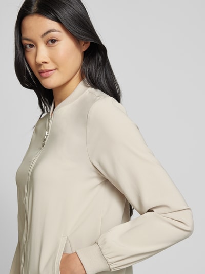 Vero Moda Regular Fit Blouson mit Stehkragen Modell 'COCO' Sand 3