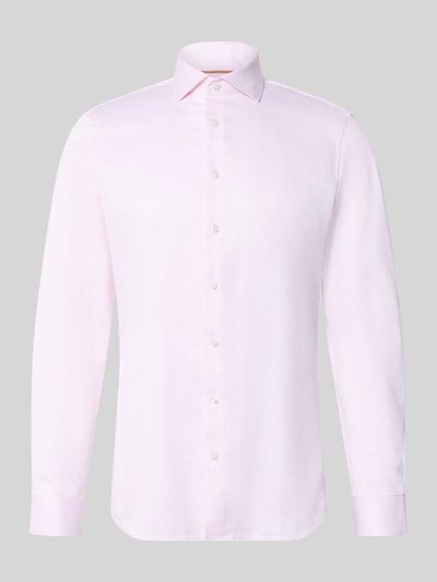 Produktfoto, zart rosafarbenes Super Slim Fit Businesshemd in Premiumqualität von Jake*s, glatte Oberfläche, lange Ärmel, Knopfleiste