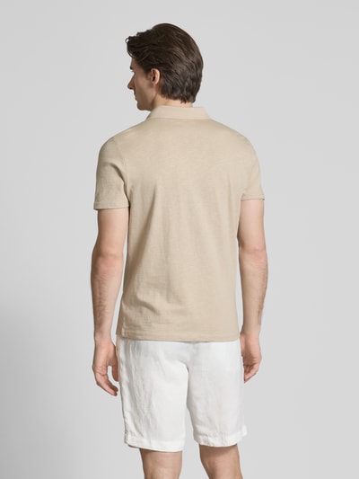 MCNEAL Poloshirt mit V-Ausschnitt Beige 5
