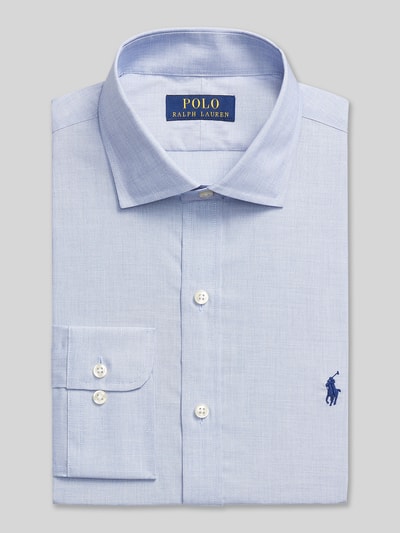Produktfoto, Slim Fit Businesshemd aus reiner Baumwolle von Polo Ralph Lauren in Hellblau, Kentkragen, Logo-Stitching, langarm, glatte Struktur