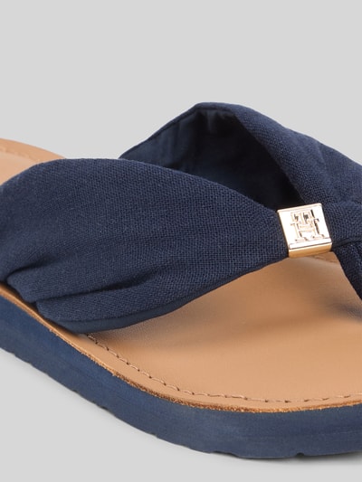 Tommy Hilfiger Zehentrenner mit Logo Applikation Dunkelblau 4
