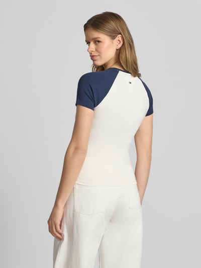 Tommy Jeans t-shirt o kroju slim fit z mieszanki bawełny Biały 5