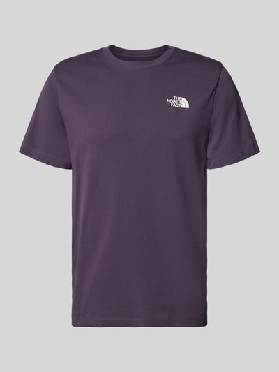 Produktfoto, Regular Fit T-Shirt aus Baumwoll-Mix Modell 'EVOLUTION' von The North Face in Dunkellila mit Rundhalsausschnitt und Label-Detail.