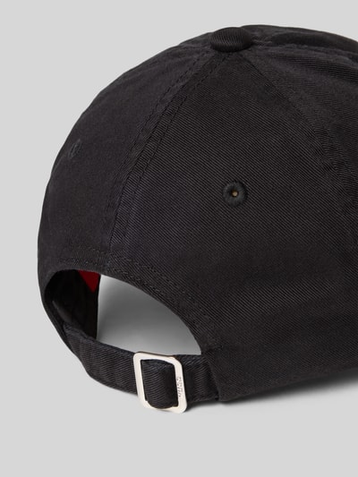Produktfoto, Basecap aus reiner Baumwolle Modell 'CARA-VALENTINE' von HUGO, Optik: Unifarben, Label-Schriftzug, eingestickte Luftlöcher, verstellbarer Riegel