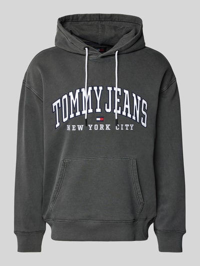 Tommy Jeans Bluza z kapturem i wyhaftowanym logo model ‘VARSITY’ Czarny 2