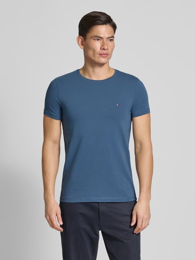 Tommy Hilfiger Slim Fit T-Shirt aus Baumwoll-Elasthan-Mix Jeansblau 4