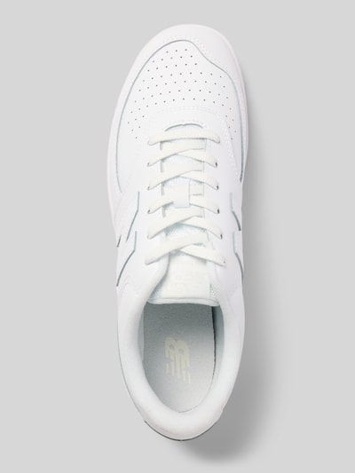 Productfoto, Sneaker met vetersluiting en labeldetails model 'BB80' van New Balance, witte kleur, afgeronde punt, heren, hakhoogte maat 45: 3 cm, schachthoogte 8 cm, schachtbreedte 10 cm