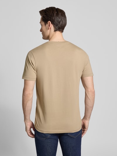 Christian Berg Men T-Shirt mit Rundhalsausschnitt Sand 5