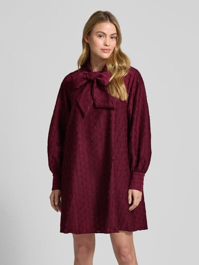 YAS Knielange jurk met stitchingdetails, model 'JULINA' Bordeaux - 4