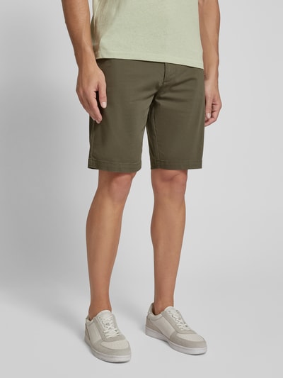 Bruun & Stengade Szorty o kroju regular fit z kieszeniami z tyłu model ‘GERHARD’ Khaki 4