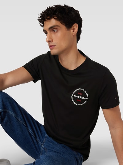 Tommy Hilfiger Slim Fit T-Shirt mit Rundhalsausschnitt Black 3