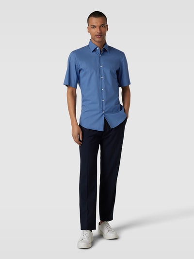 BOSS Regular Fit Business-Hemd mit 1/2-Arm Modell 'Joe' Jeans 1