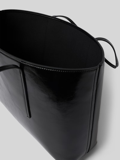 Produktfoto, glänzender schwarzer Shopper mit Label-Detail von CK Calvin Klein, Damen Shopper von CK Calvin Klein, glatte Textur