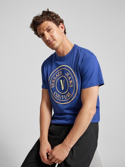 Versace Jeans Couture T-Shirt mit Label-Print Modell 'CJ00T' Marine 3