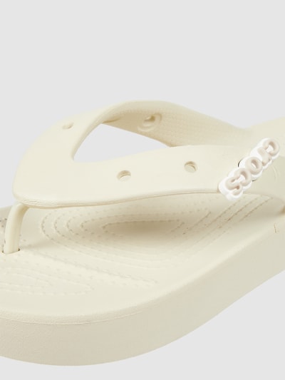 Crocs Zehentrenner mit Plateausohle Offwhite 2