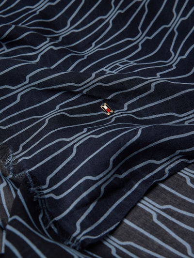 Tommy Hilfiger Schal mit kurzen Fransen Marine 2