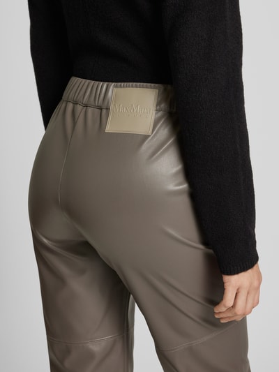 MaxMara Leisure Straight Fit Stoffhose in Leder-Optik Modell 'STRUZZO' Hazel 3