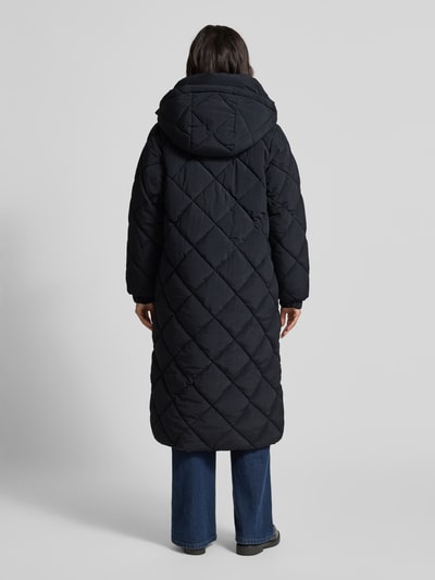 Barbour Płaszcz pikowany o kroju regular fit z lekkim efektem marszczenia model ‘KIRKTON’ Czarny 5