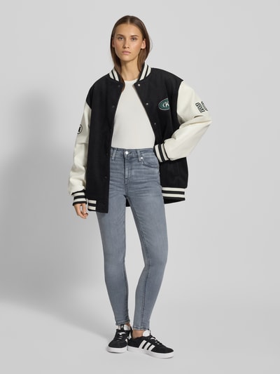 Tommy Jeans Jeansy o kroju skinny fit z mieszanki bawełny Ciemnoszary 1