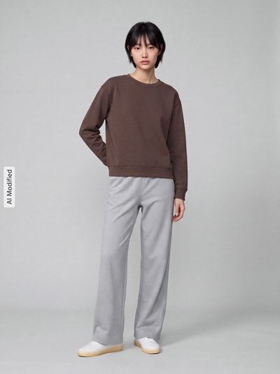 s.Oliver RED LABEL Relaxed Fit Sweatshirt aus Modal-Mix Dunkelbraun 1