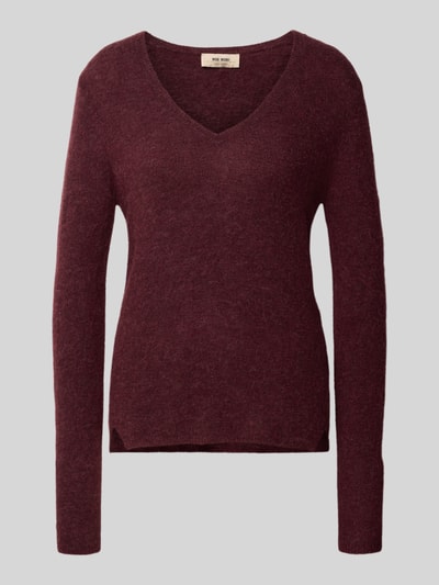 Produktfoto, Slim Fit Strickpullover aus Material-Mix mit Woll-Anteil von MOS MOSH in Dunkelrot, V-Ausschnitt, feine Struktur, Damen Strickpullover