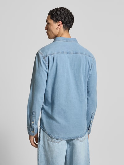 Calvin Klein Jeans regular fit jeanshemd met labeldetail Lichtblauw - 5