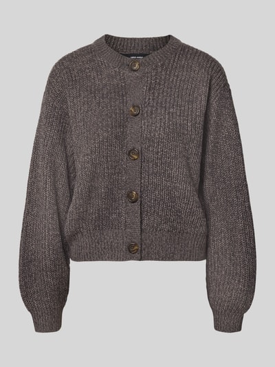 Produktfoto, graue Loose Fit Strickjacke mit einreihiger Knopfleiste Modell 'LEA' von VERO MODA, grobe Strickstruktur, Damen Strickjacke