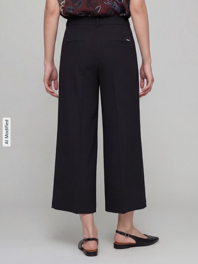 Brax Weite Hose aus Viskose-Mix Modell 'MELLI S' Black 5