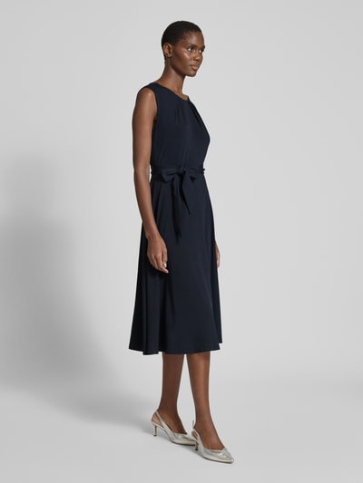 Christian Berg Woman Selection Midikleid mit Bindegürtel Marine 1