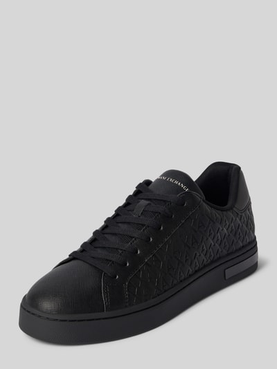 Produktfoto, Sneaker mit Schnürung und Logo-Muster von Armani Exchange in Schwarz mit Abgerundete-Spitze, Label-Detail, Absatzhöhe: 3 cm, Schafthöhe: 8 cm, Schaftweite: 10 cm, Herren