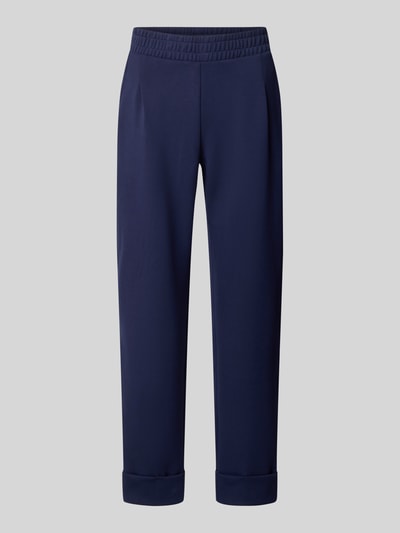 Produktfoto, Straight Fit Sweatpants in verkürzter Passform von Christian Berg Woman in Dunkelblau, Elastischer-Material-Mix mit Bundfalten.