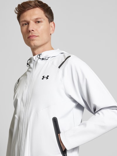 Under Armour Softshell-Jacke mit Zweiwege-Reißverschluss Modell 'Unstoppable' Hellgrau 3