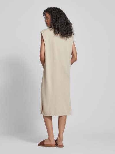 mbyM Knielanges Kleid mit Kappärmeln Modell 'Stivian' Sand 5