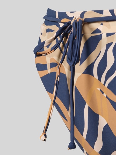 Produktfoto, figi bikini z wysokim stanem High Waist Bikinihose Modell 'Melyd' od Barts, mieszanka materiałów z dodatkiem streczu, dopasowany krój, wiązany pasek, wzór w odcieniach granatu, beżu i brązu, gładka tekstura