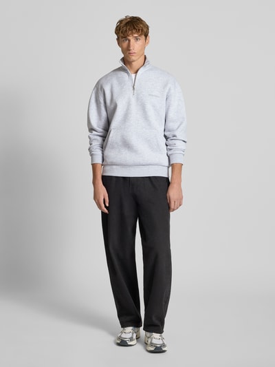 REVIEW Sweatshirt mit Stehkragen und Reißverschluss Hellgrau Melange 1