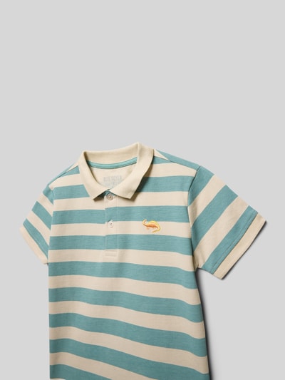 Produktfoto, Poloshirt mit Stitching von Blue Seven, zielono-kremowe paski, czysta bawełna, krój regular fit, zapięcie na guziki, długość tyłu w rozmiarze 116: 46 cm