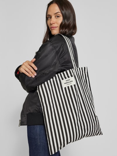 MADS NØRGAARD Handtasche mit Label-Patch Modell 'Sacky Atoma' Black 1