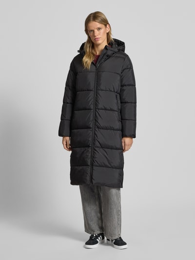 Only Płaszcz pikowany o kroju regular fit z kapturem model ‘JENNY’ Czarny 4