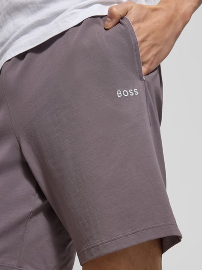 BOSS Regular Fit Sweatshorts aus Baumwoll-Mix Modell 'MIix&Match' Taupe 3