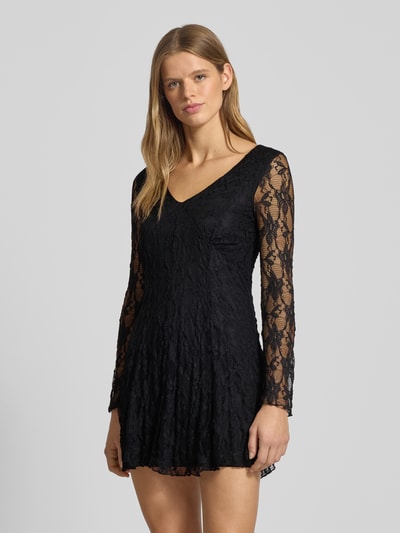 Only Sukienka mini koronkowa z dekoltem w serek model ‘ALBA’ Czarny 4