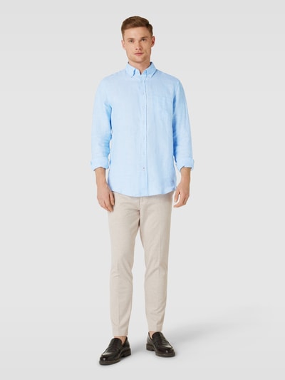 Christian Berg Men Koszula lniana o kroju regular fit z kołnierzykiem typu button down Błękitny 1