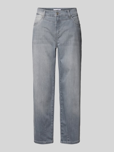 Produktfoto, Straight Fit Jeans in verkürzter Passform Modell 'Bobbie' von MAC aus elastischem Baumwoll-Mix in Hellblau mit Eingriff- und Gesäßtaschen, Knopf- und Reißverschluss, glatte strukturierte Denim-Oberfläche, Bundweite 40 cm, Innenbeinlänge 67 cm für Größe 36.
