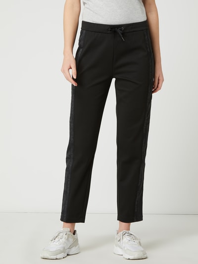 Calvin Klein Jeans Trackpants mit Logo-Streifen Black 4