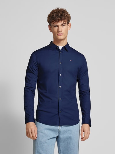 Tommy Jeans Regular Fit Business-Hemd mit Label-Stitching Marine Melange 4