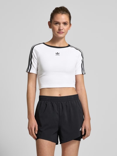 adidas Originals T-shirt krótki z nadrukiem z logo Biały 4